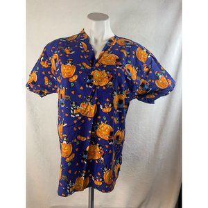 Halloween /MEDIUM/LARGE scrub top